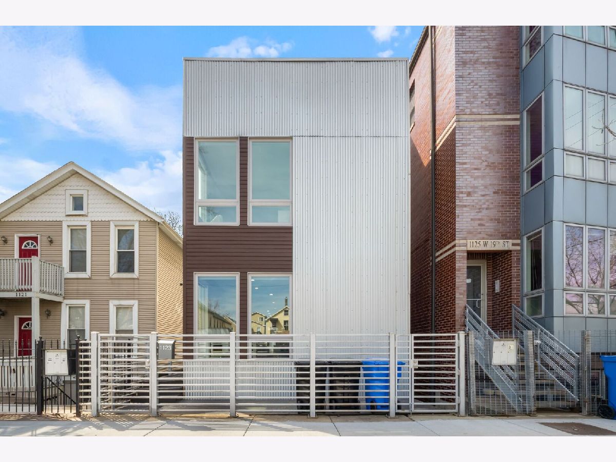  For Sale Chicago Illinois, 1123 19th Street
