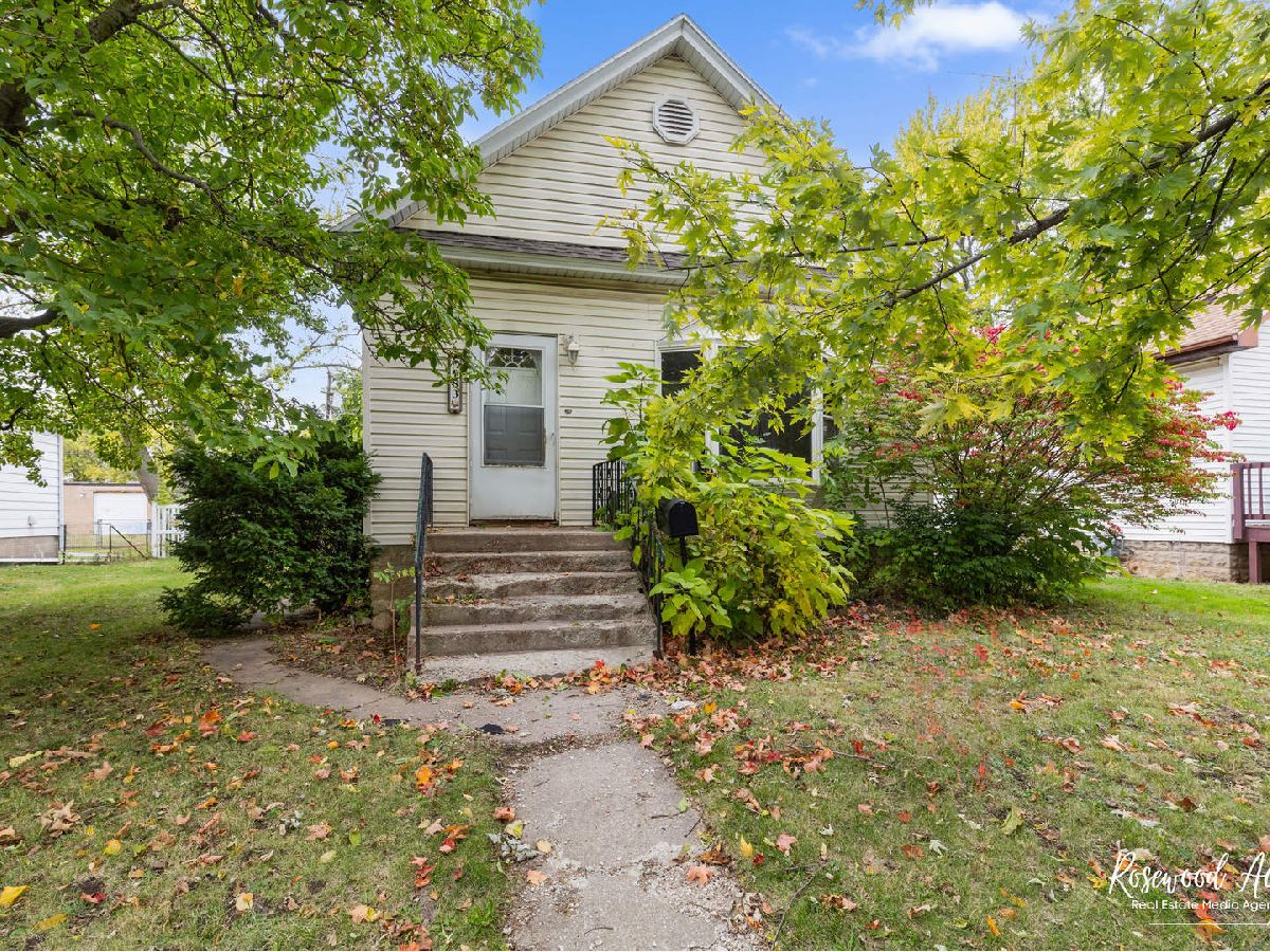  For Sale Bradley Illinois, 183 Cleveland Avenue