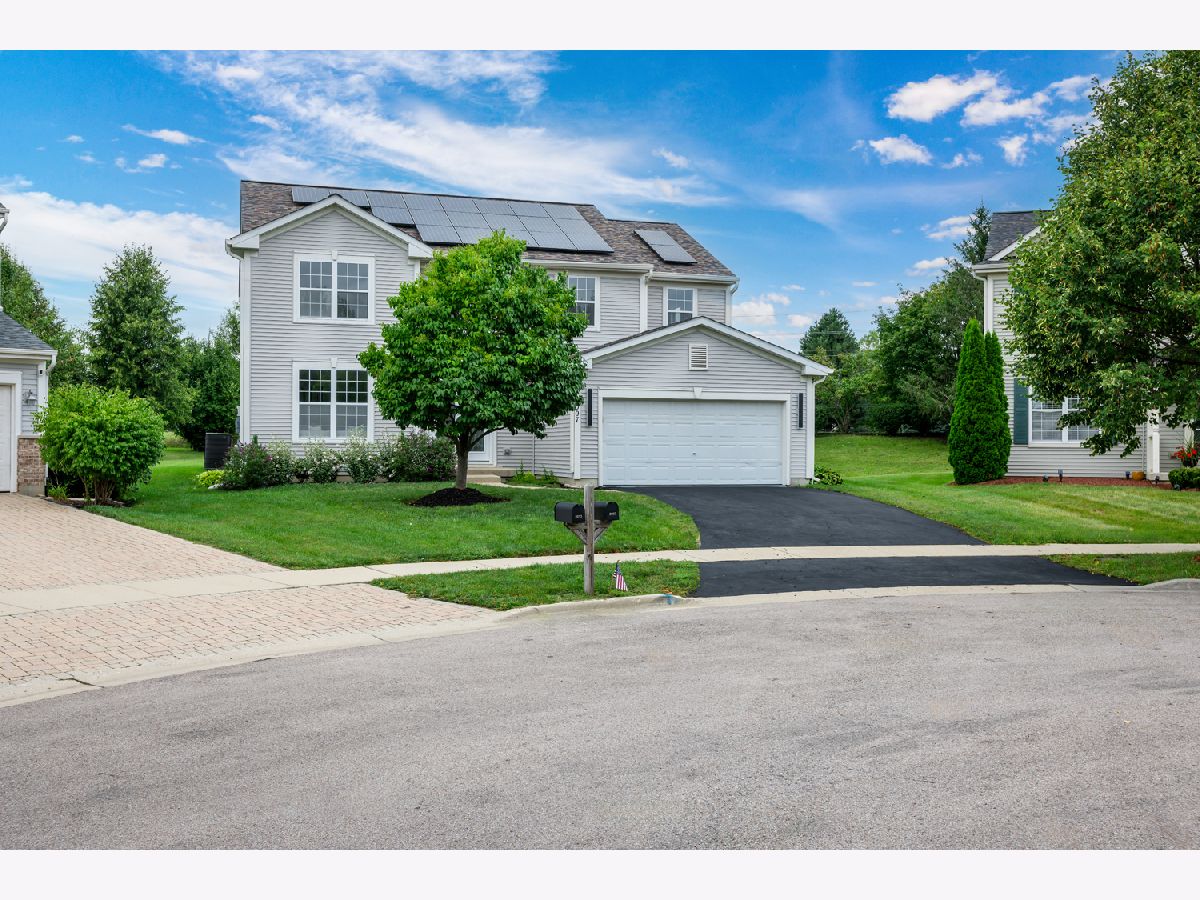  For Sale Montgomery Illinois, 2007 Chad Court