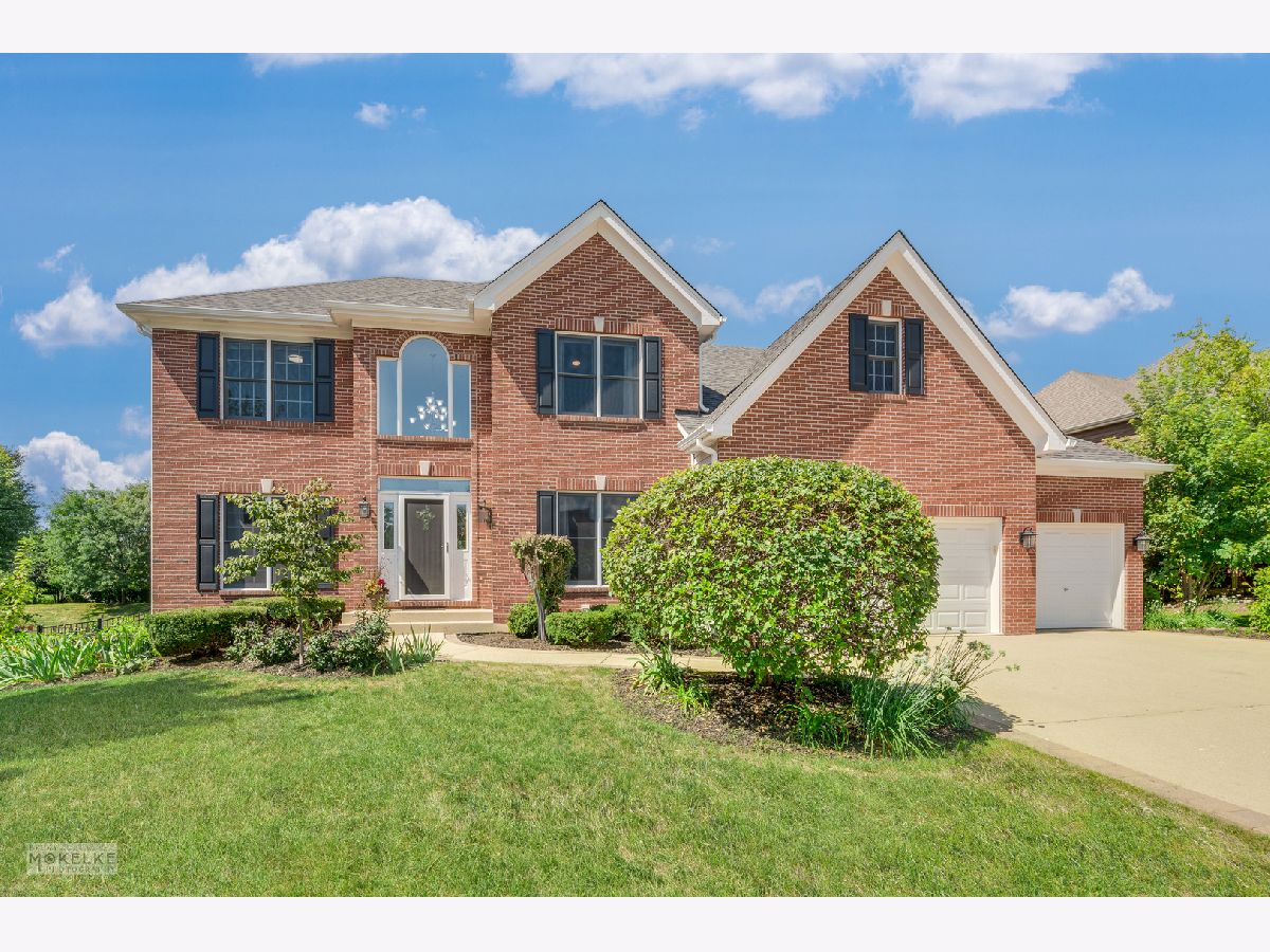 Homes & Townhomes For Sale Ginger Woods Aurora Illinois, 2670 Ginger Woods Drive