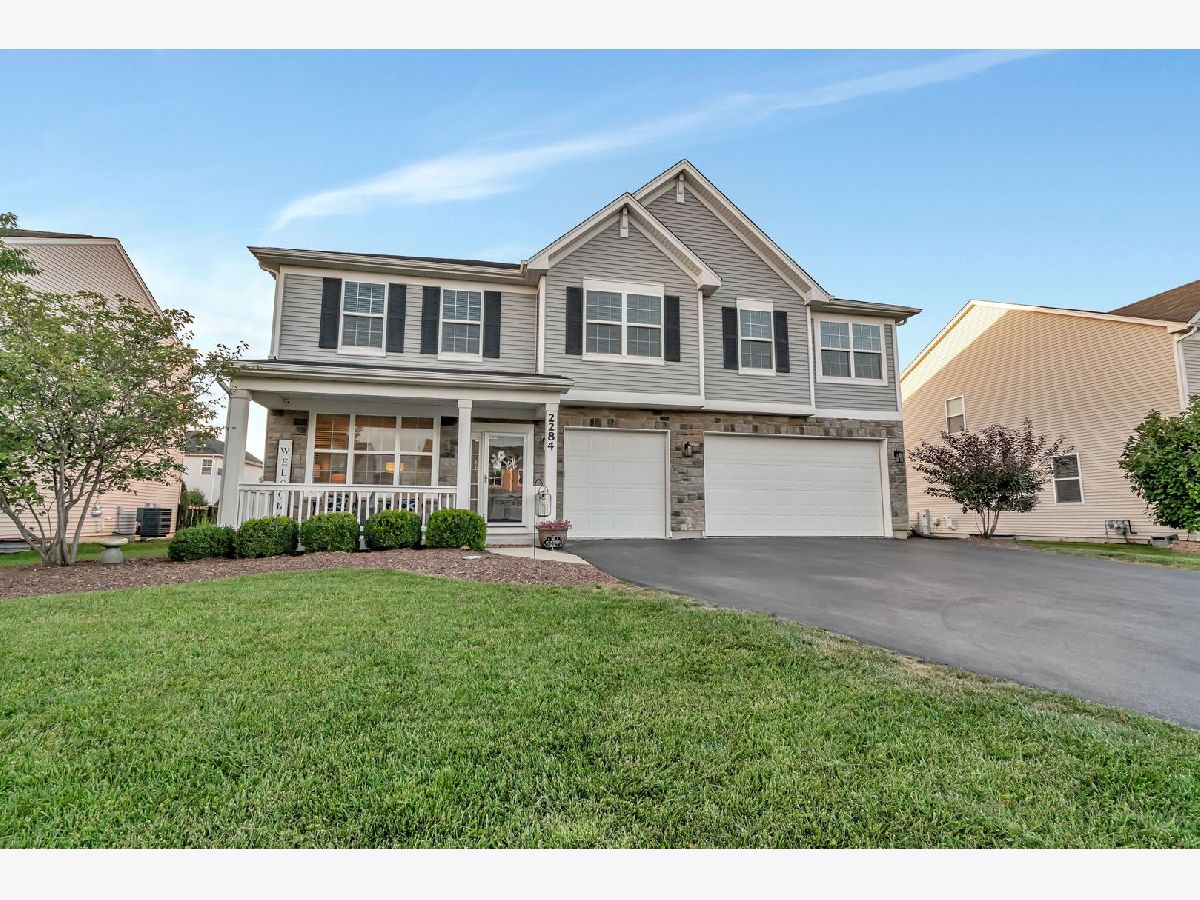  For Sale Bolingbrook Illinois, 2284 Brookstone Drive