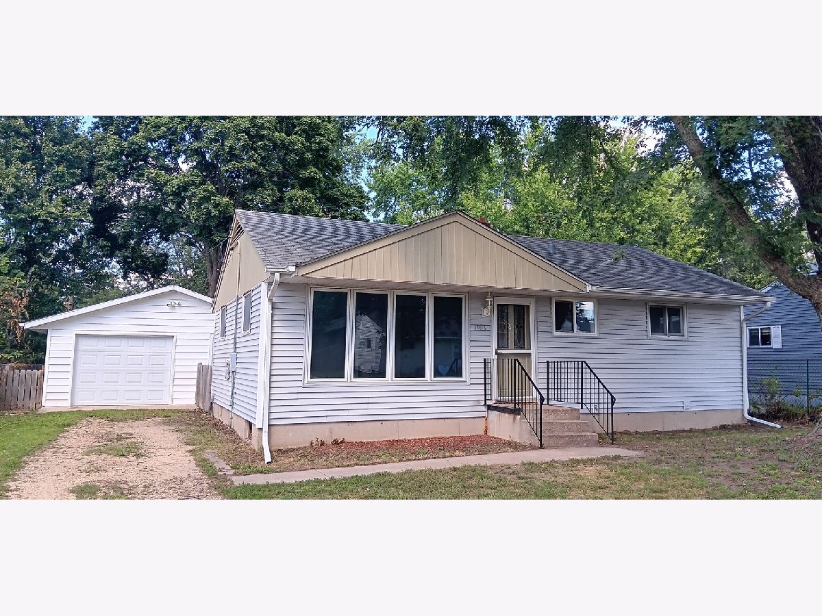  For Sale Machesney Park Illinois, 1106 Colonial Drive