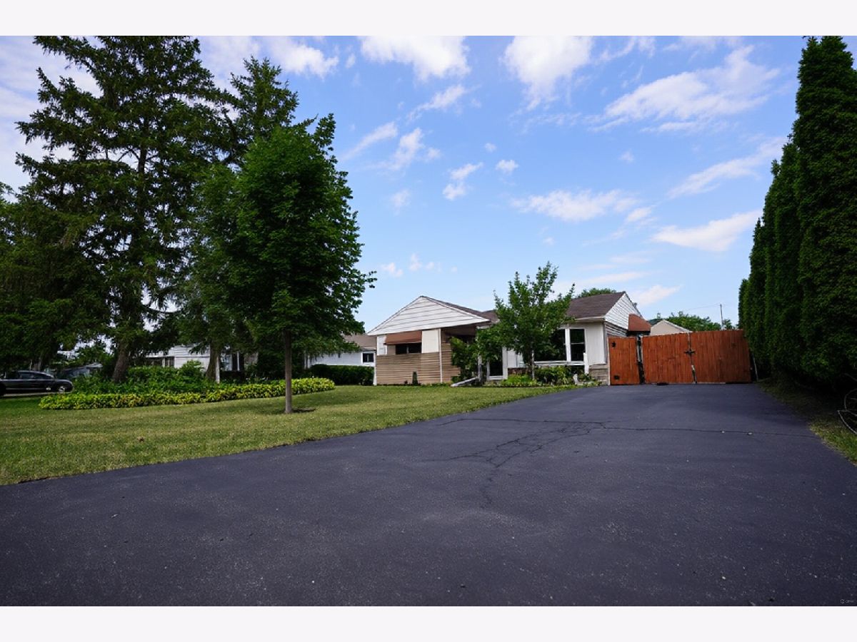  For Rent Rolling Meadows Illinois, 2304 Jay
