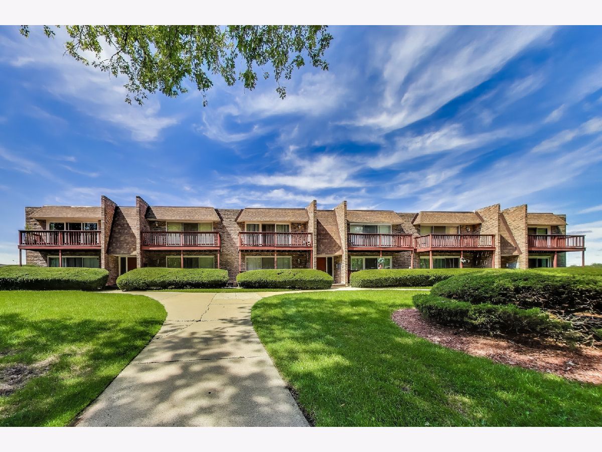  For Sale Glenwood Illinois, 518 Roberts Drive