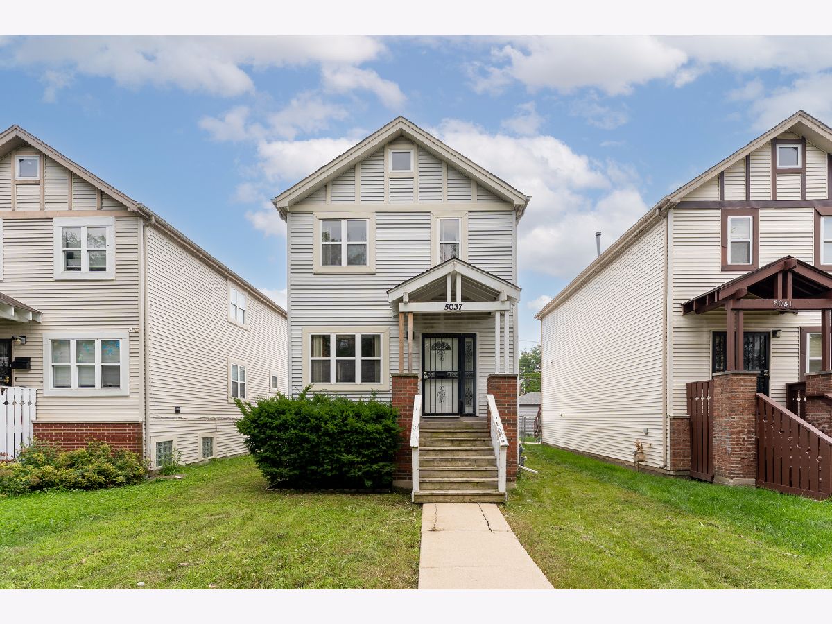  For Sale Chicago Illinois, 5037 Quincy Street