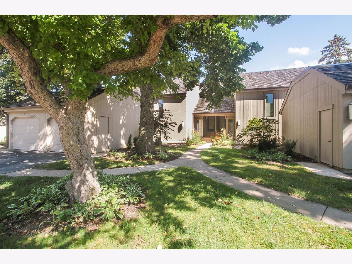  For Sale Lake Barrington Illinois, 78A Foxwood Lane