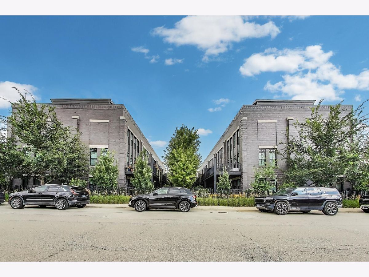  For Sale Mount Prospect Illinois, 7 Elmhurst Avenue