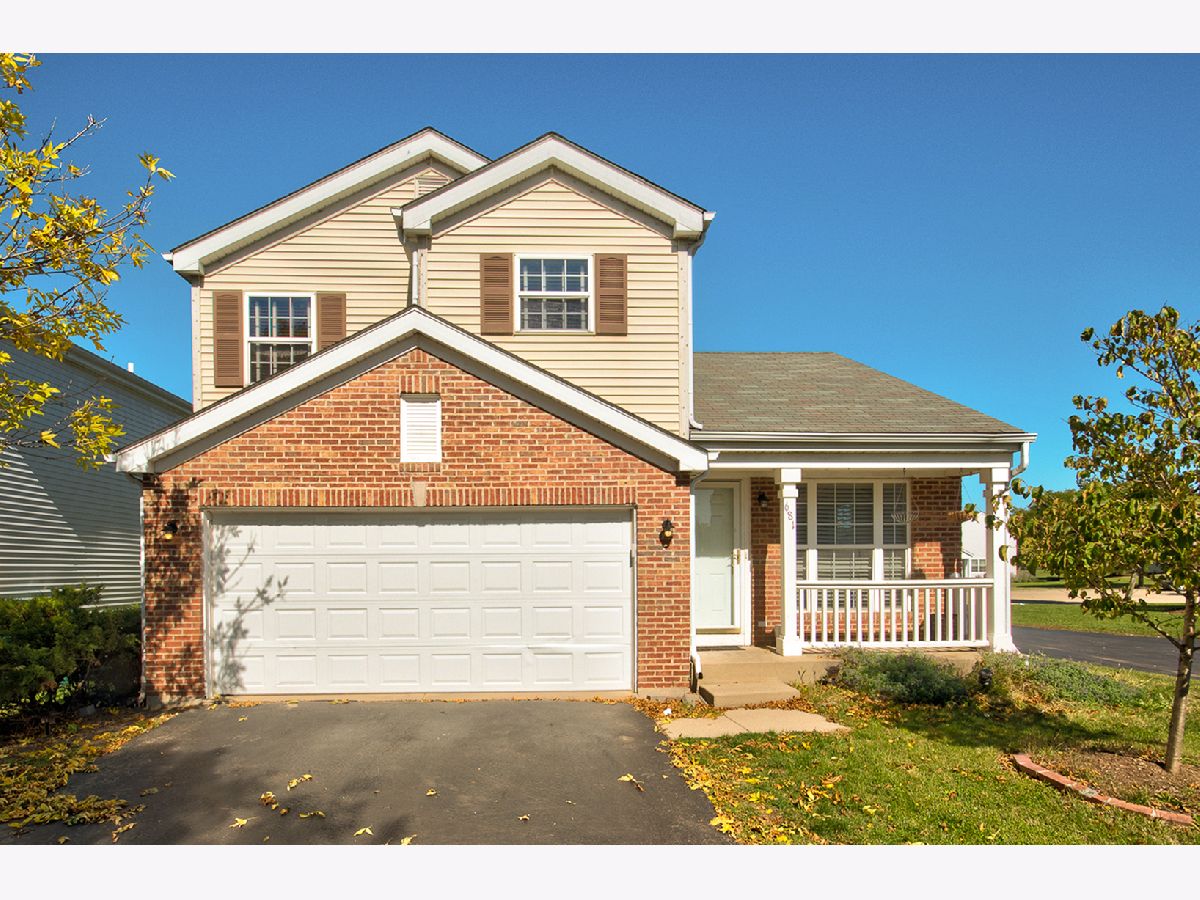Homes & Condos & Townhomes For Rent Springwood Joliet Illinois, 681 Springwood