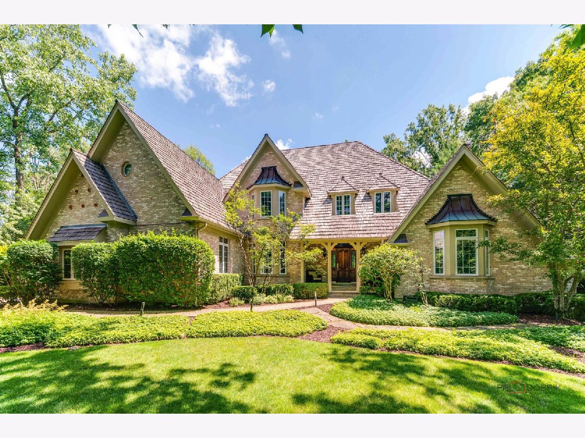  For Sale Lincolnshire Illinois, 14 Briarwood Lane