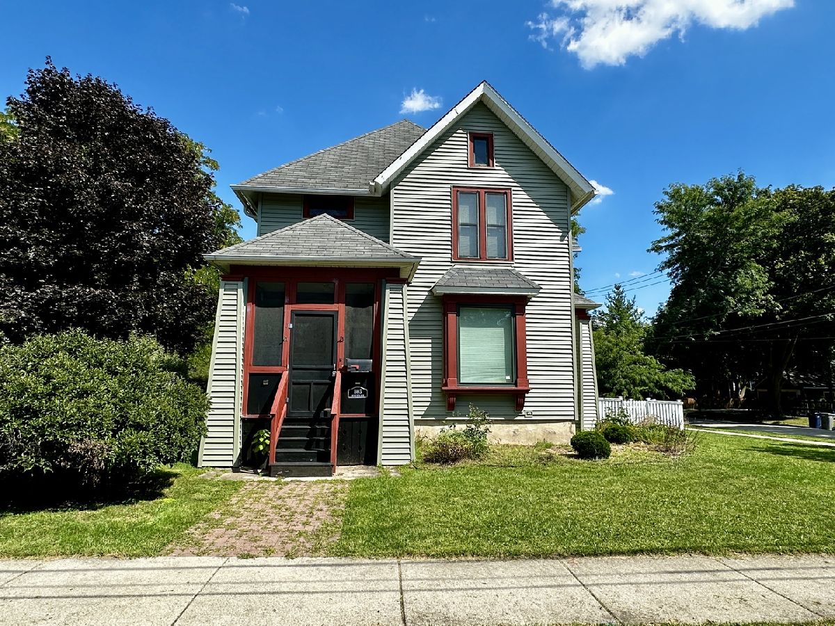  For Sale Elgin Illinois, 805 Augusta Avenue