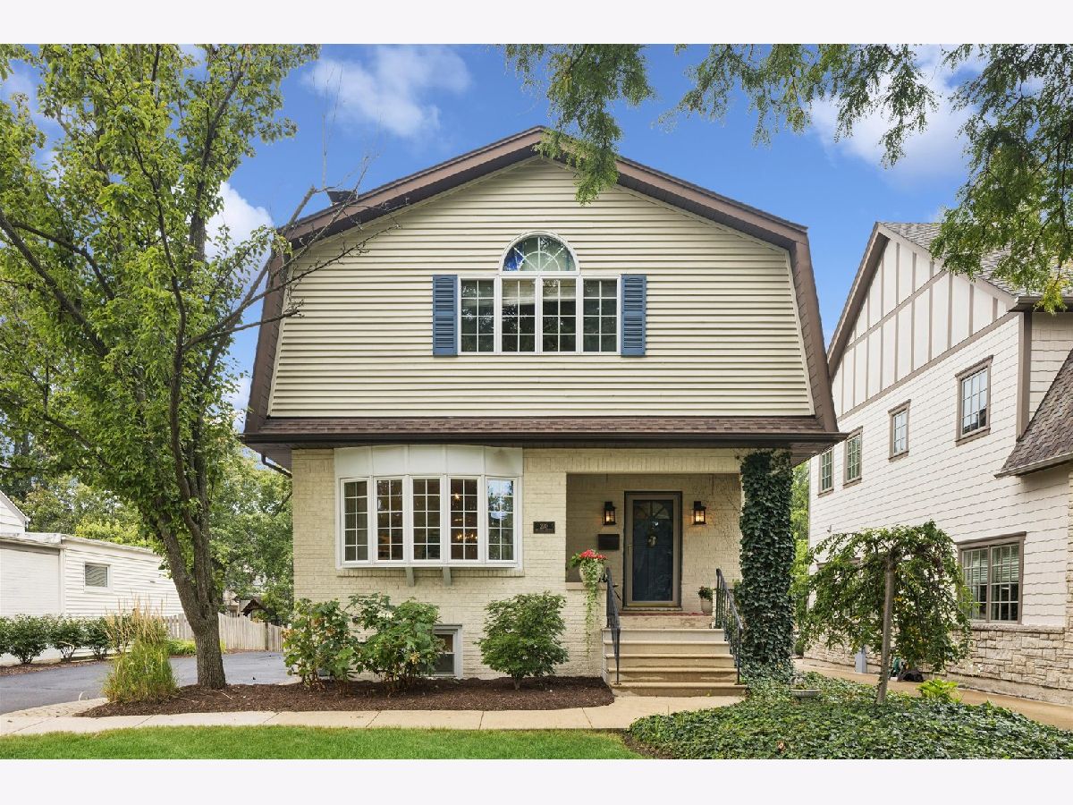  For Sale Clarendon Hills Illinois, 230 Holmes Avenue