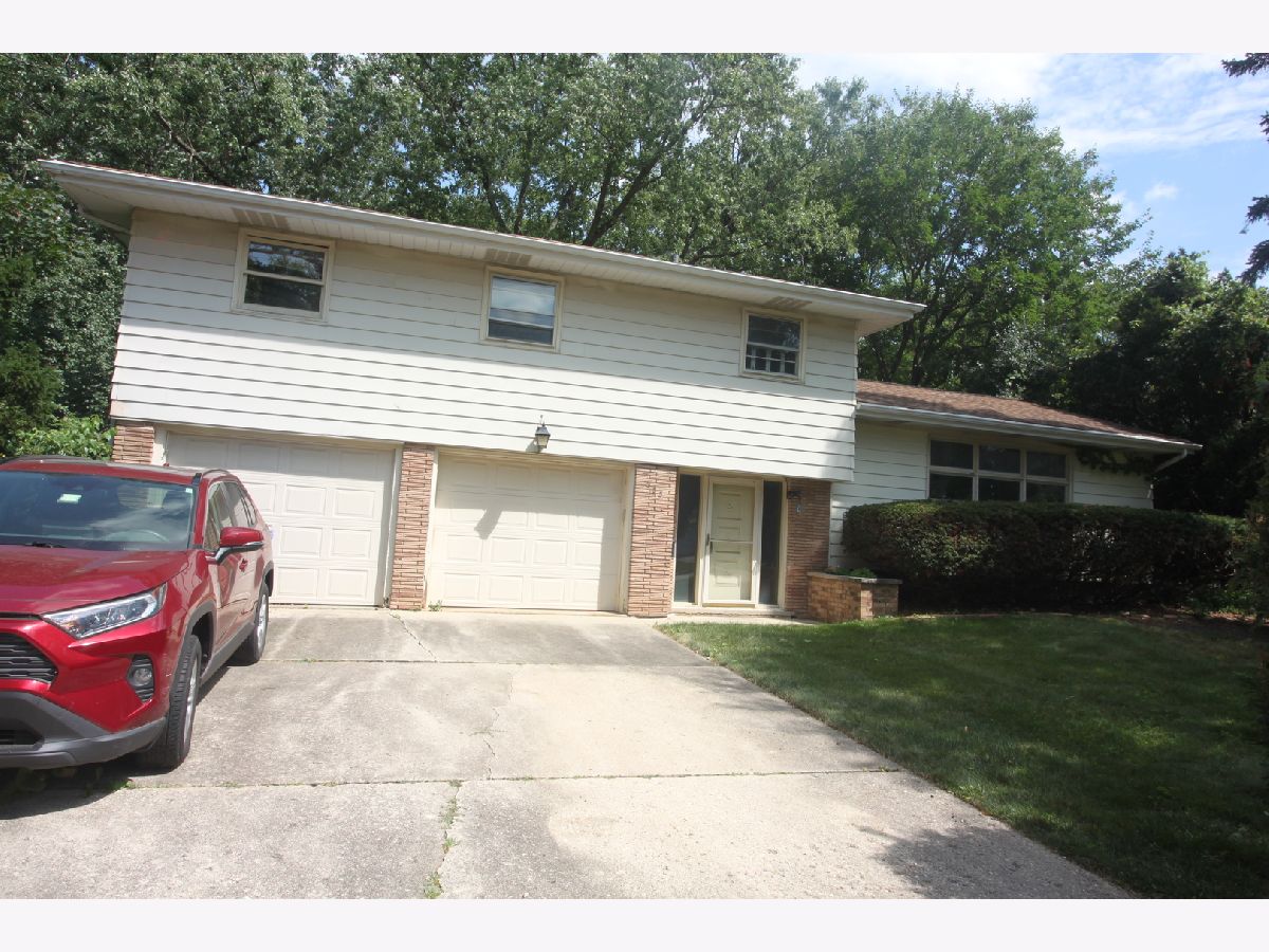  For Sale Glen Ellyn Illinois, 255 Cumnor Avenue