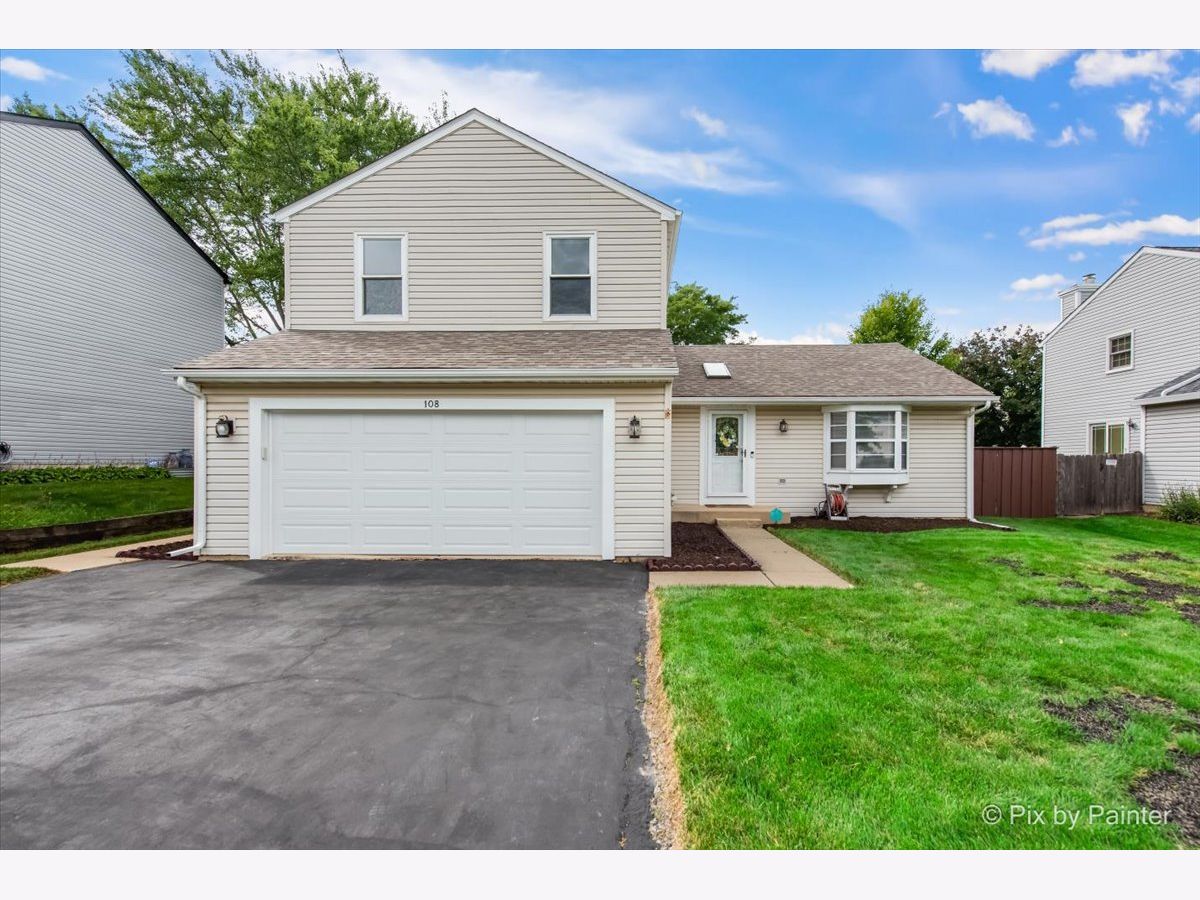  For Sale Streamwood Illinois, 108 Ascot Lane