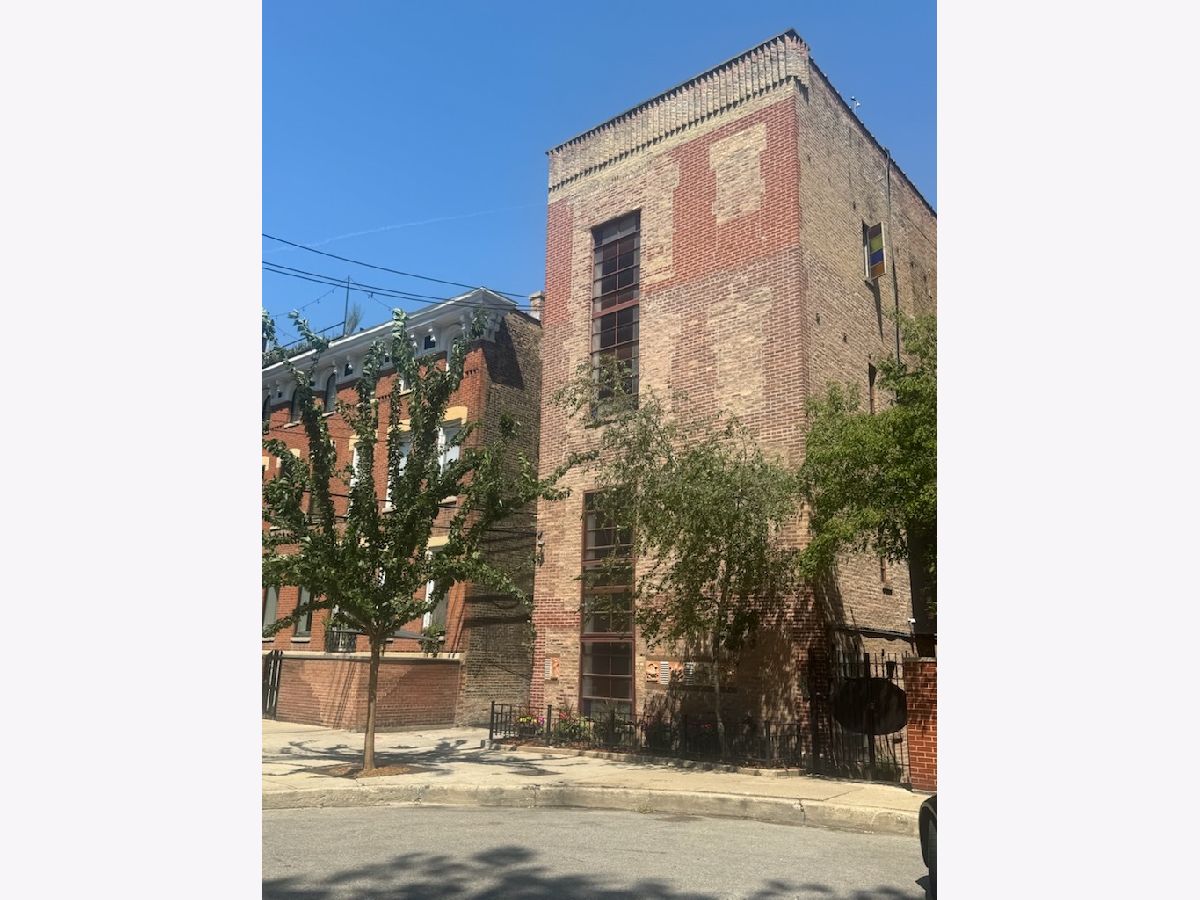  For Rent Chicago Illinois, 160 Burton