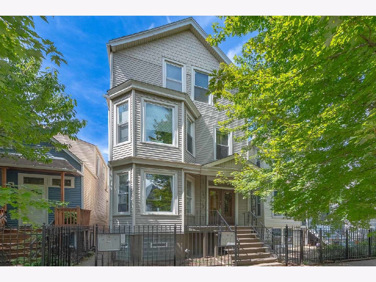  For Sale Chicago Illinois, 1926 Sawyer Avenue