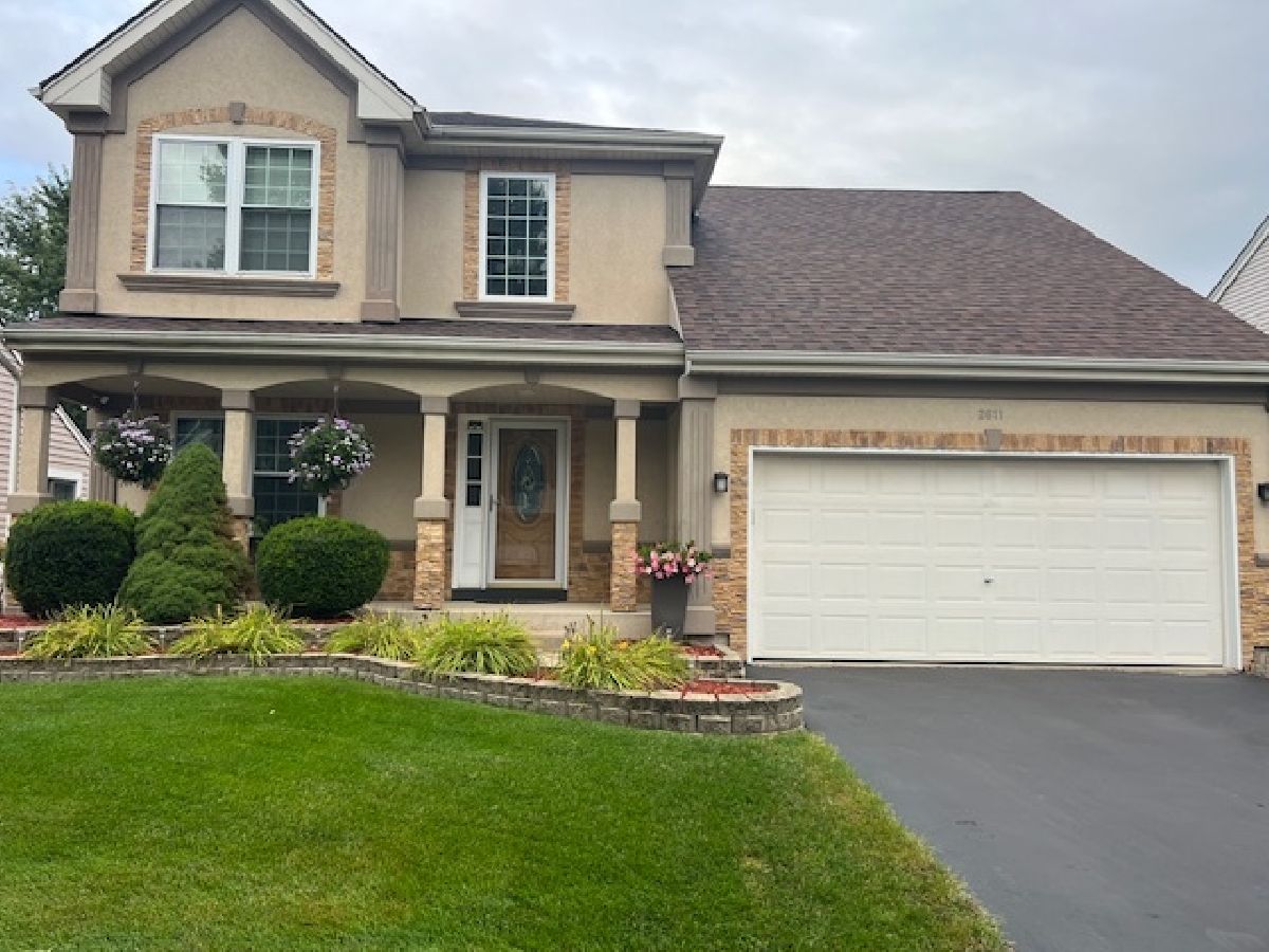  For Sale Lake In The Hills Illinois, 2611 Fairfax Lane