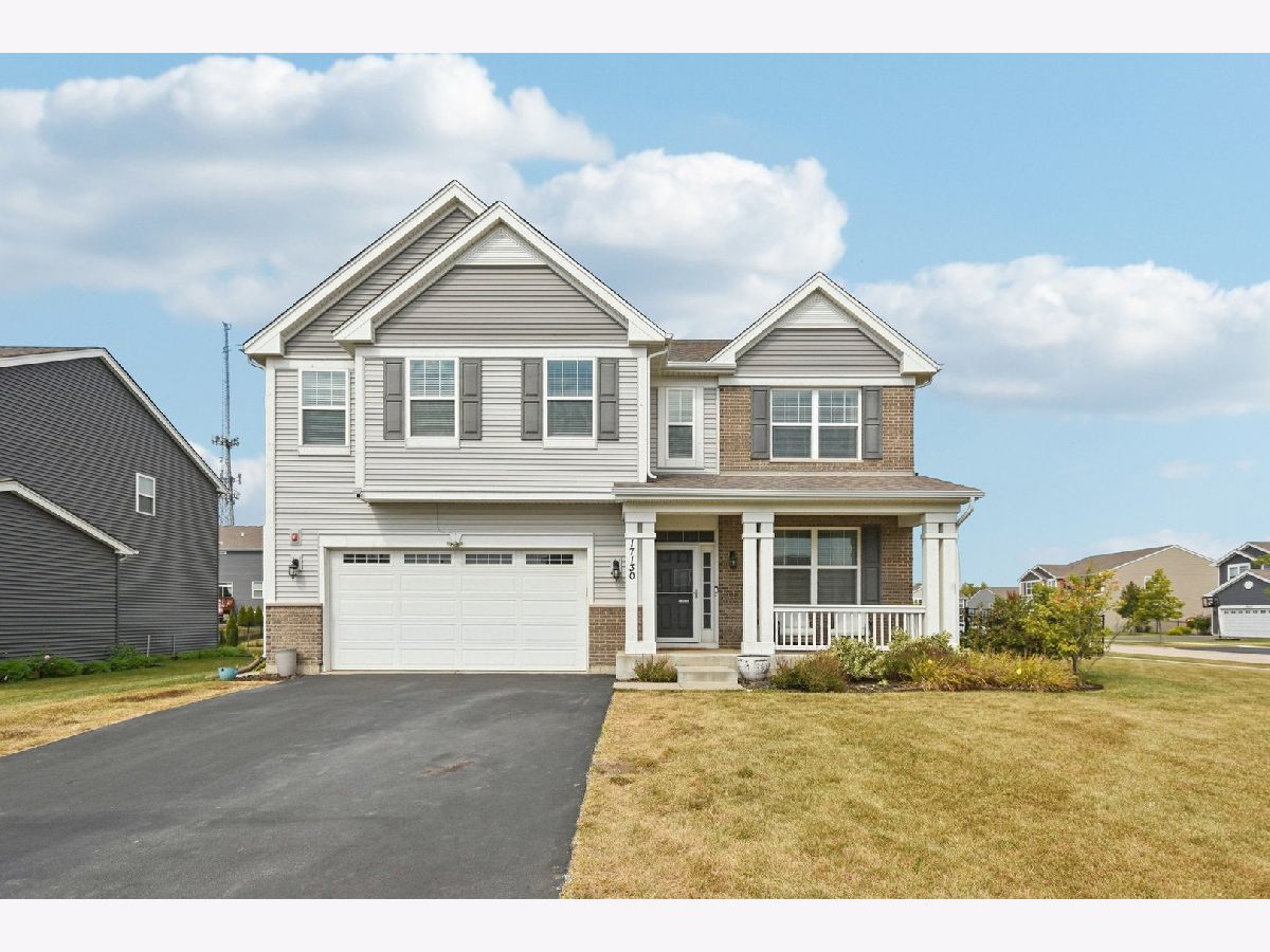 Homes Sold Vista Ridge Gurnee Illinois, 17130 Vista Ridge