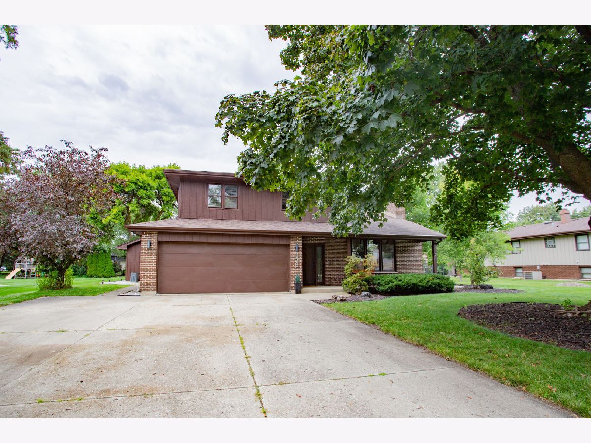  For Sale Bloomingdale Illinois, 258 Thrasher Street