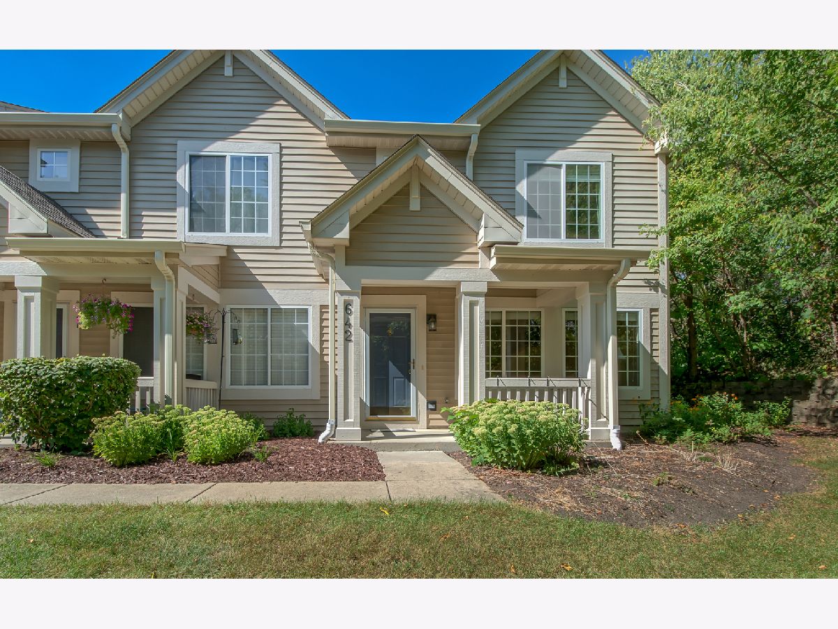  For Sale Fox Lake Illinois, 642 Key Largo Drive