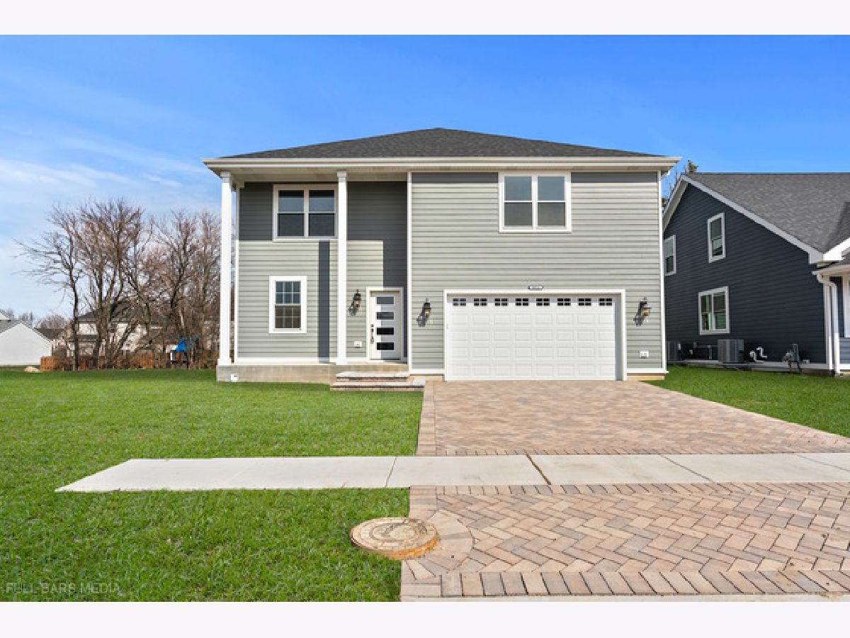  For Rent St Charles Illinois, 4016 Faith