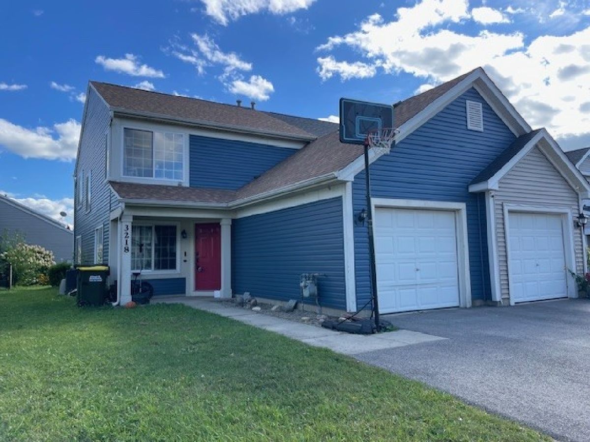  For Sale Lake In The Hills Illinois, 3218 Impressions Drive
