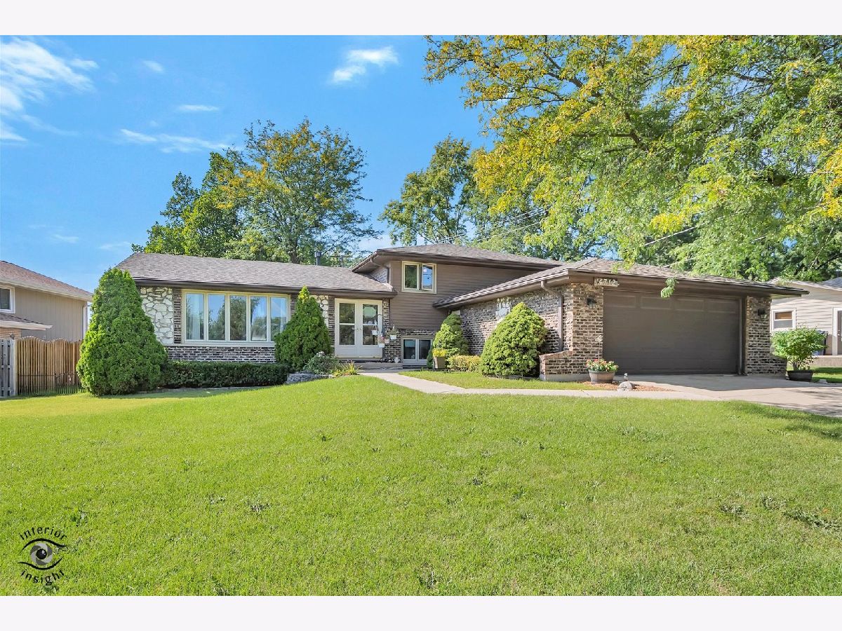  For Sale Orland Park Illinois, 14712 88th Avenue