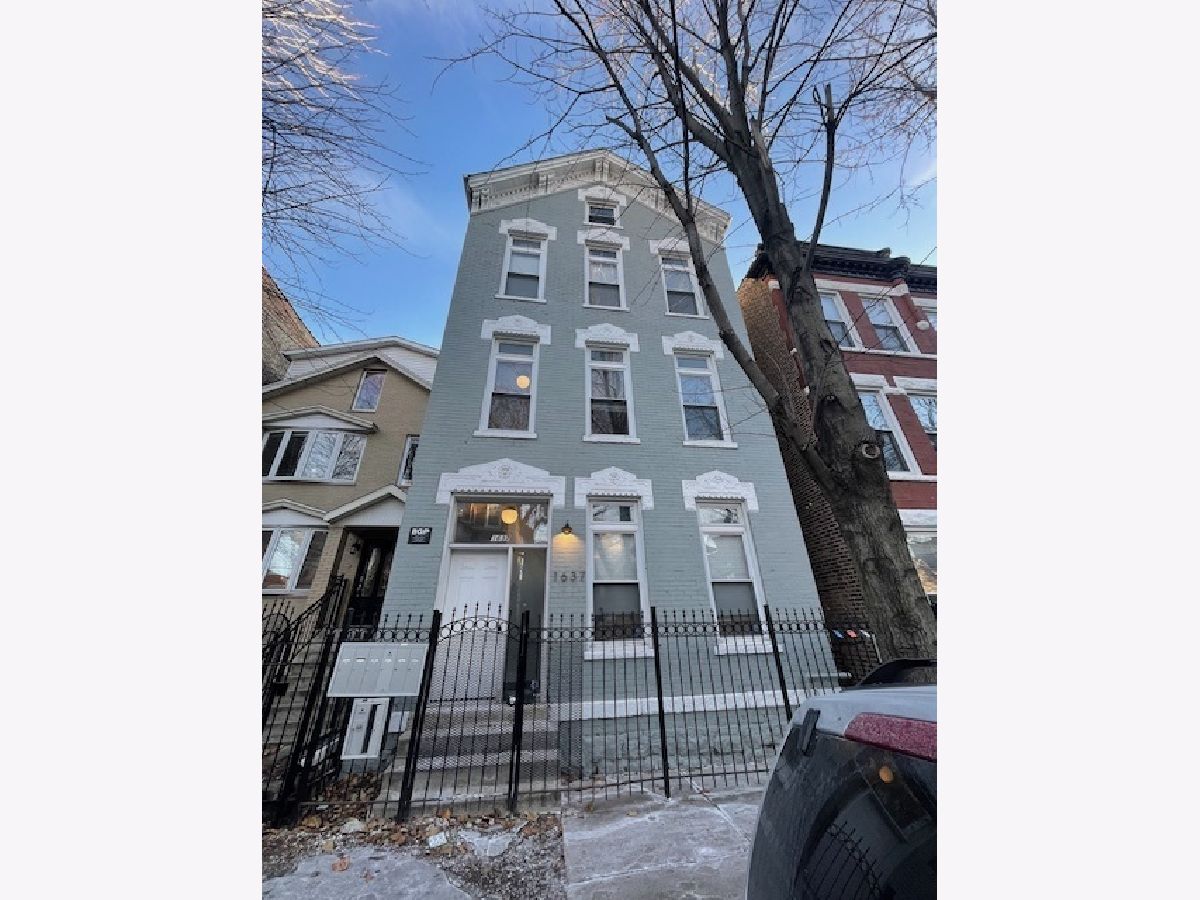  Rented Chicago Illinois, 1637 Huron