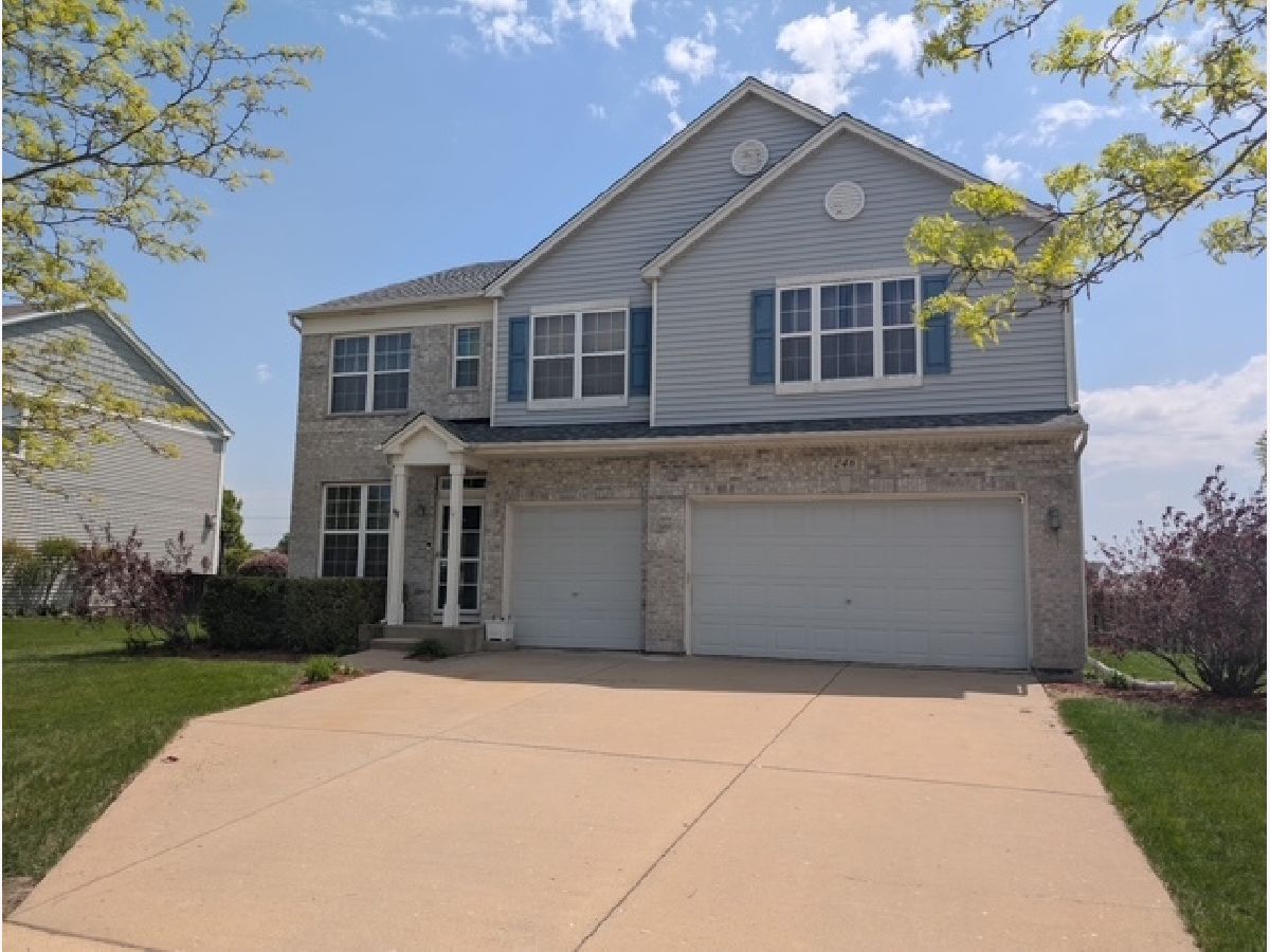  For Sale Minooka Illinois, 246 Prairie Ridge Drive