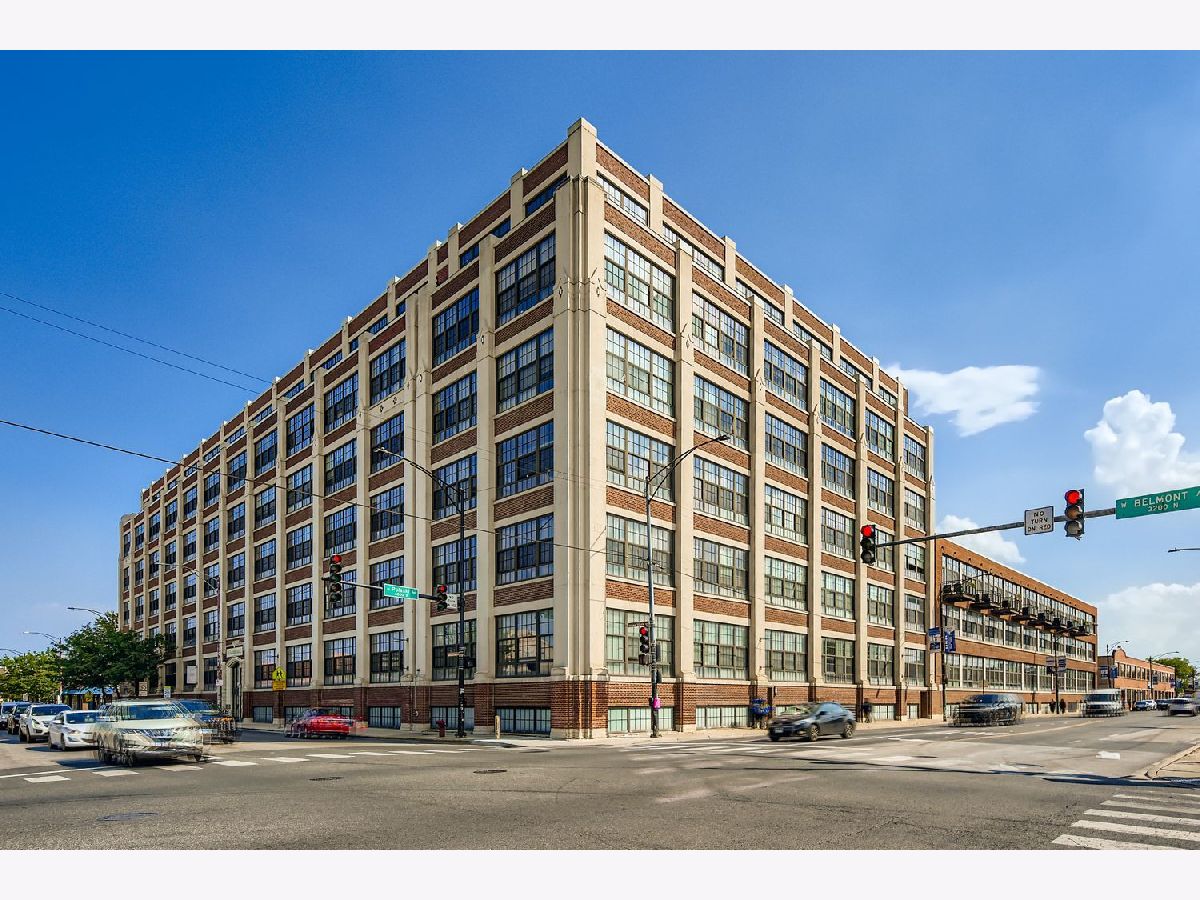  For Sale Chicago Illinois, 3963 Belmont Avenue