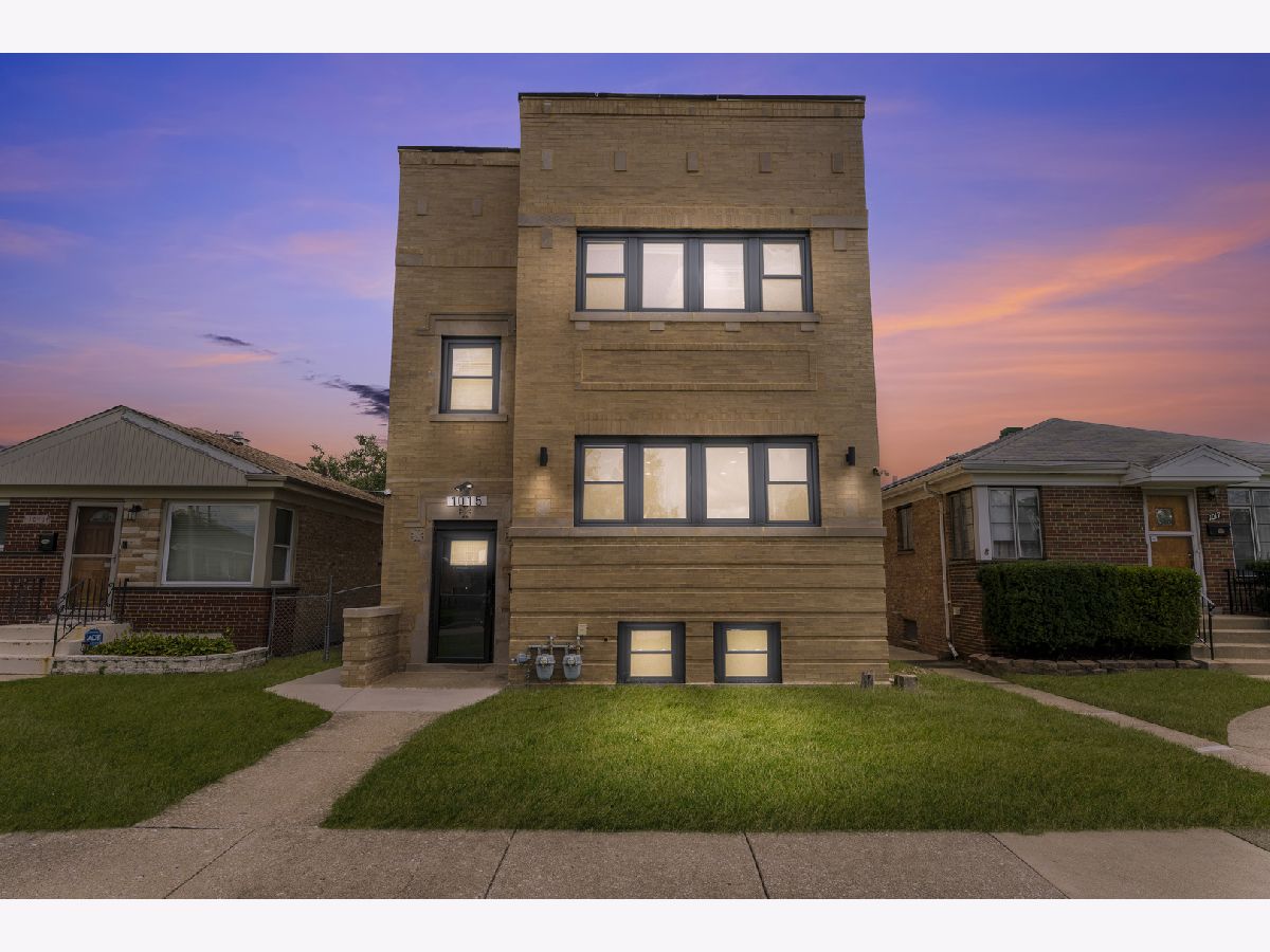  For Sale Bellwood Illinois, 1015 32nd Avenue