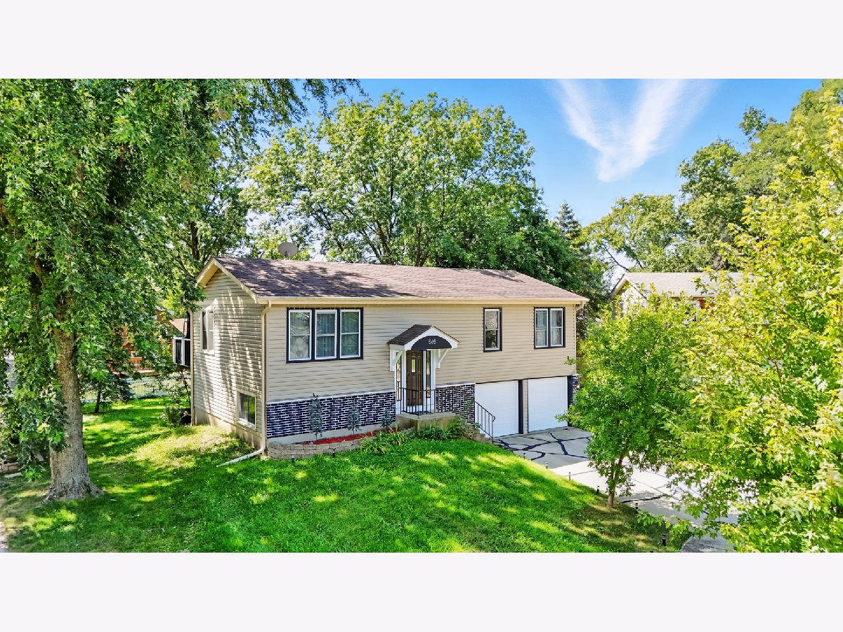  For Sale Bolingbrook Illinois, 565 Cottonwood Circle