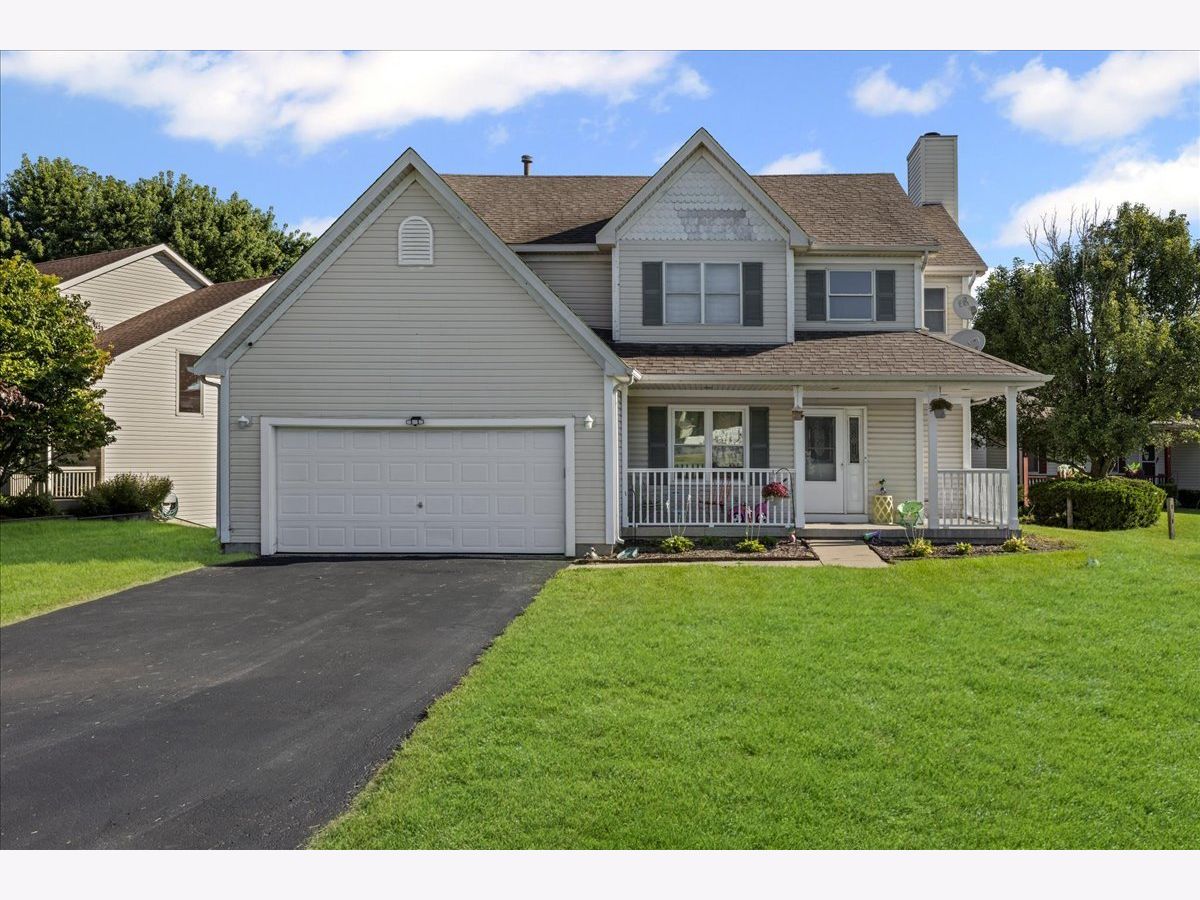  For Sale Woodstock Illinois, 1421 Portage Lane