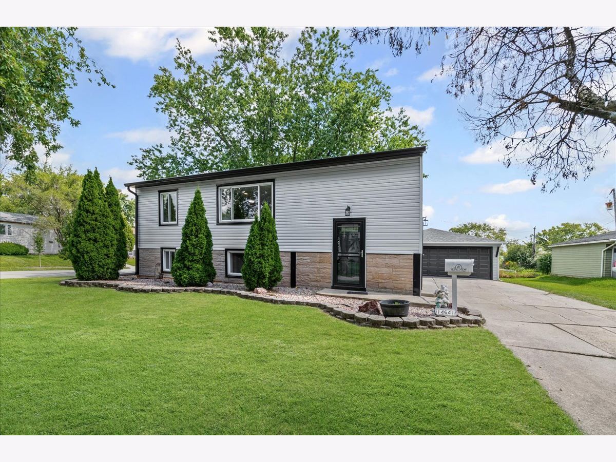  For Sale Orland Park Illinois, 14641 Birch Street