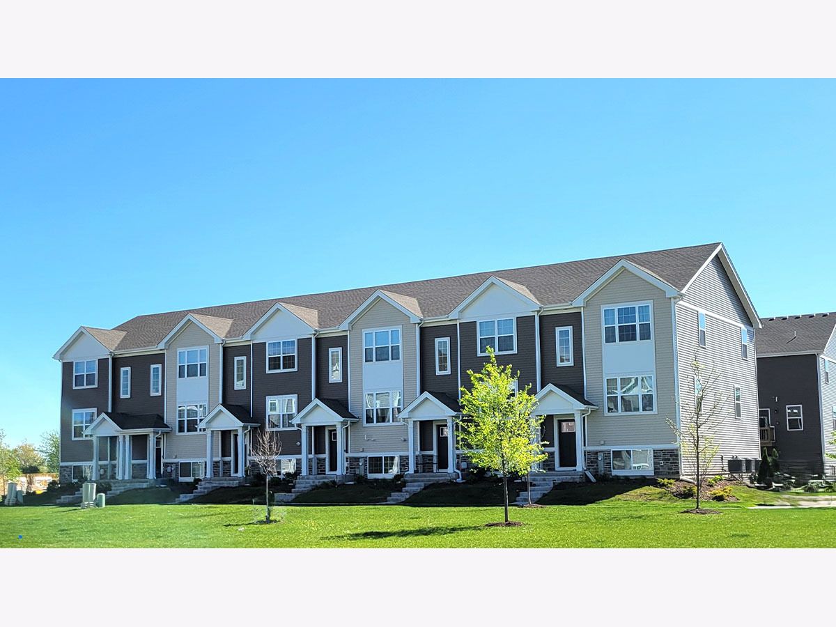  For Sale Wonder Lake Illinois, 6540 Linden Trail