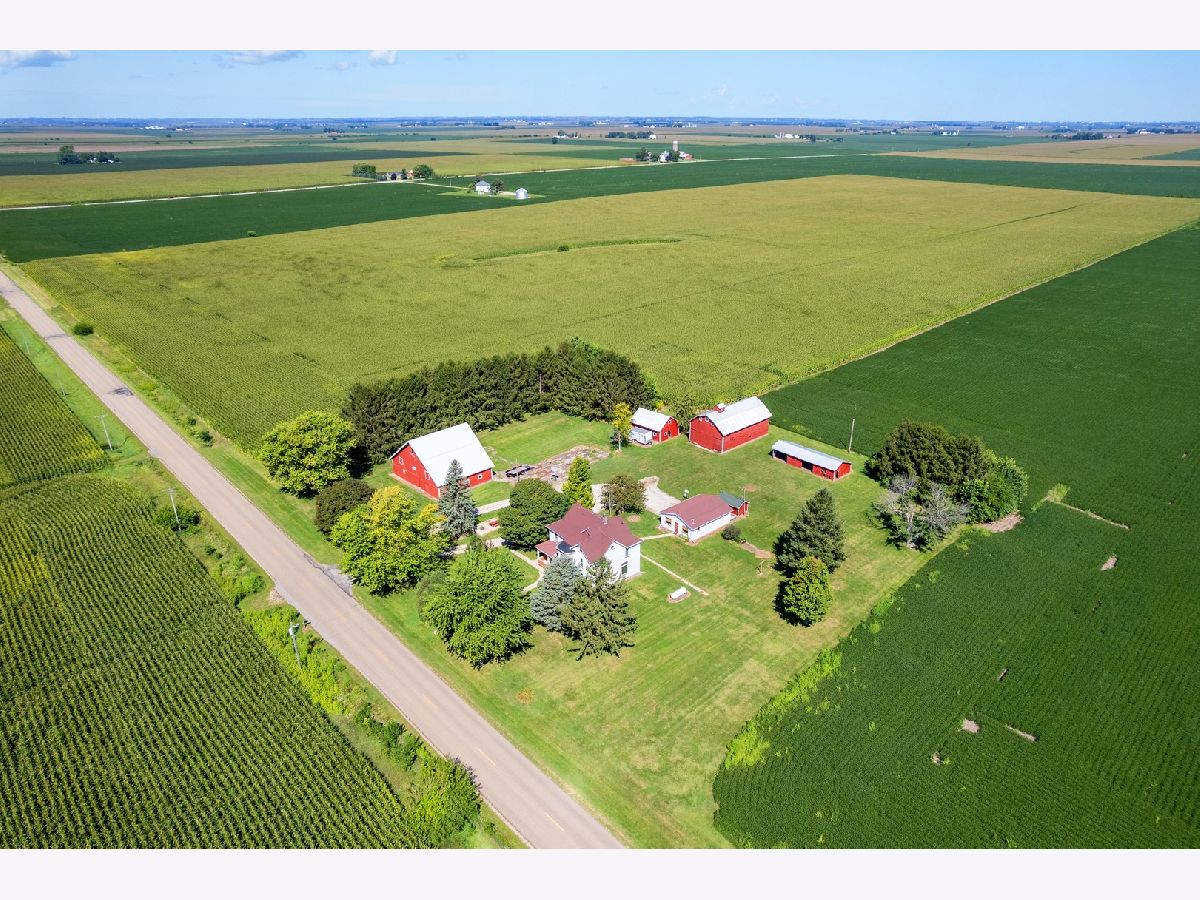  For Sale Leland Illinois, 10435 County Line Road