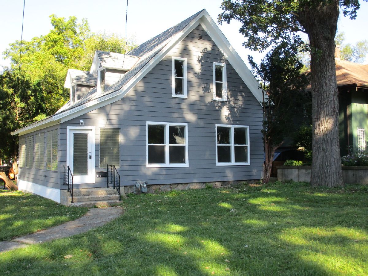  For Sale Harvard Illinois, 702 Division Street