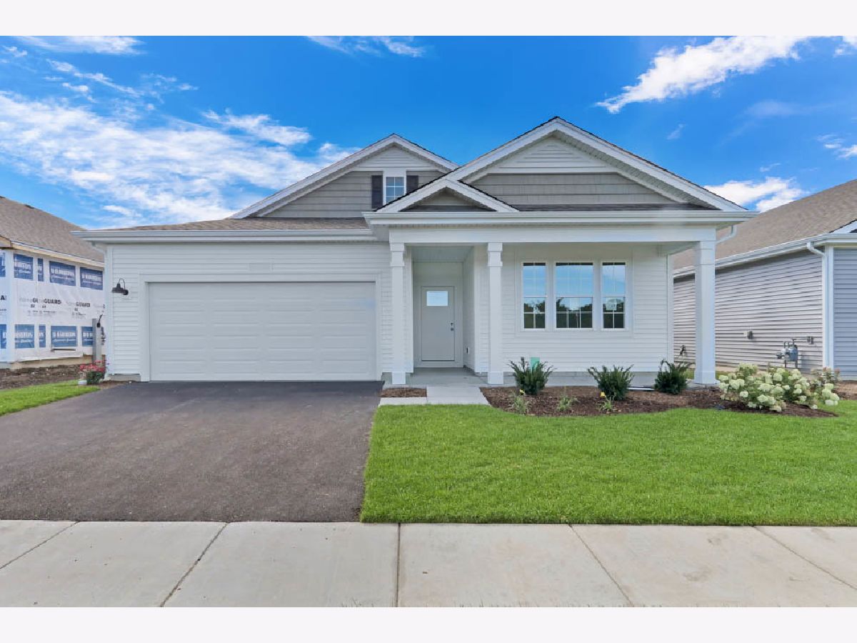  For Sale Wonder Lake Illinois, 2279 Redwood Trail