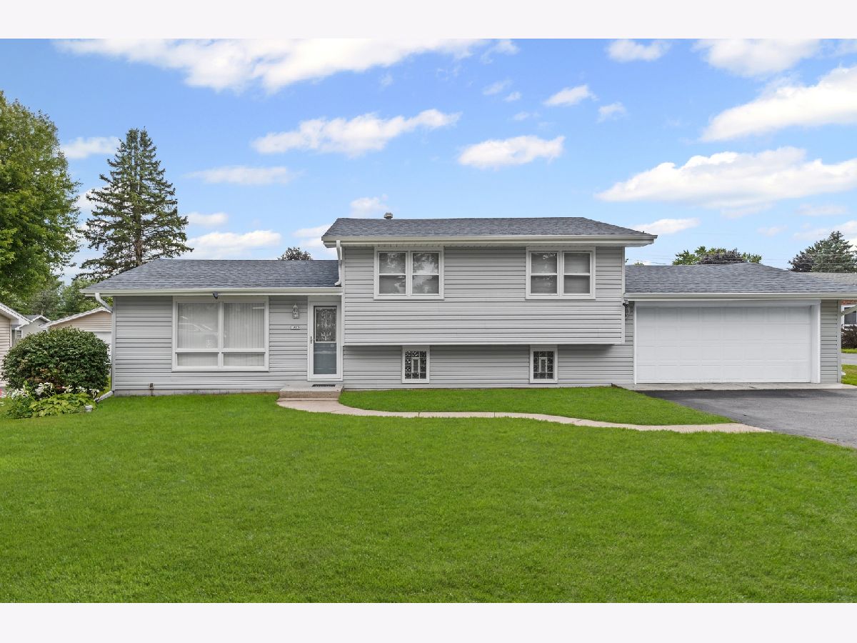  For Sale Twin Lakes Wisconsin, 1915 Esch Road