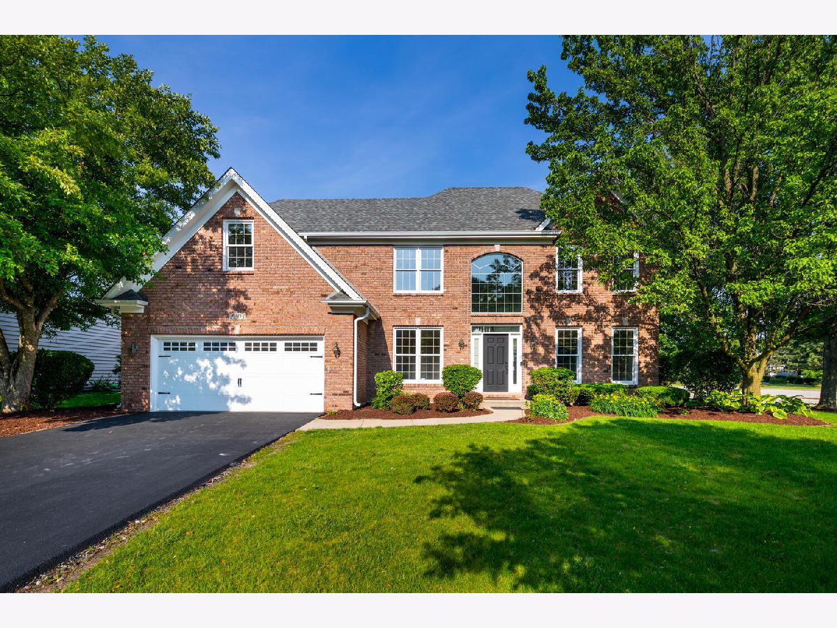 Homes For Sale Stillwater Naperville Illinois, 2203 Fox Boro Lane