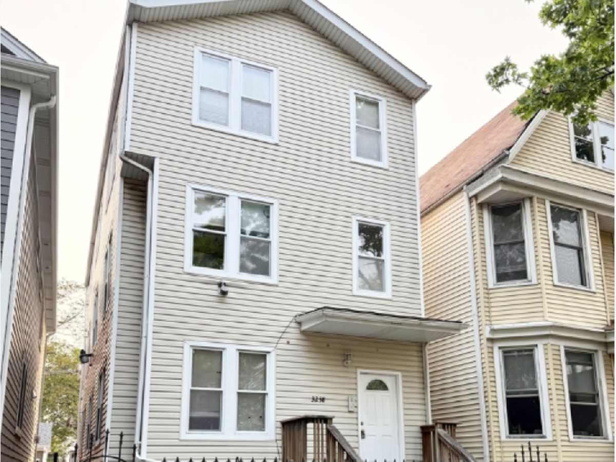  For Rent Chicago Illinois, 3238 Whipple