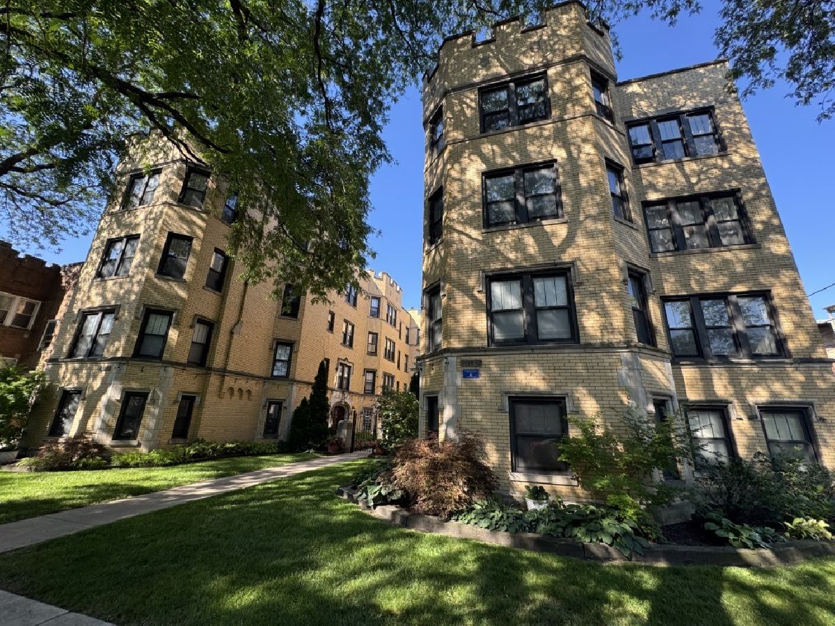  For Rent Chicago Illinois, 6442 Leavitt