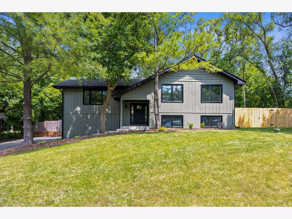  For Sale Algonquin Illinois, 9704 Captains Drive