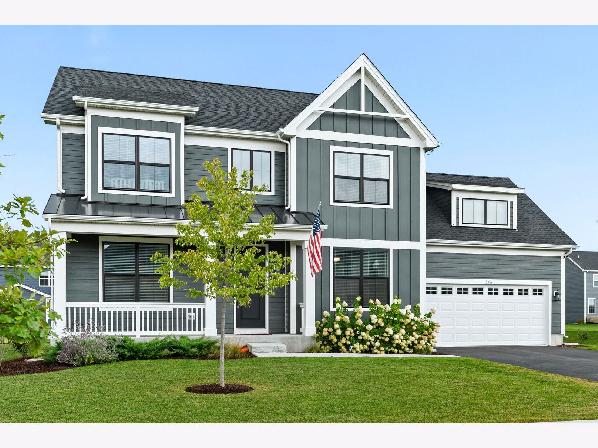  For Sale Elgin Illinois, 3547 Doral Drive