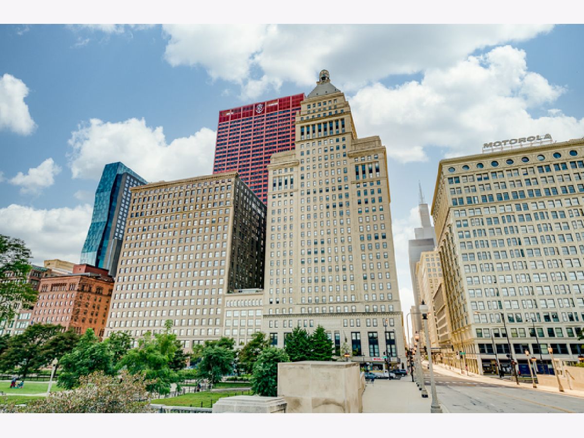  Sold Chicago Illinois, 310 Michigan