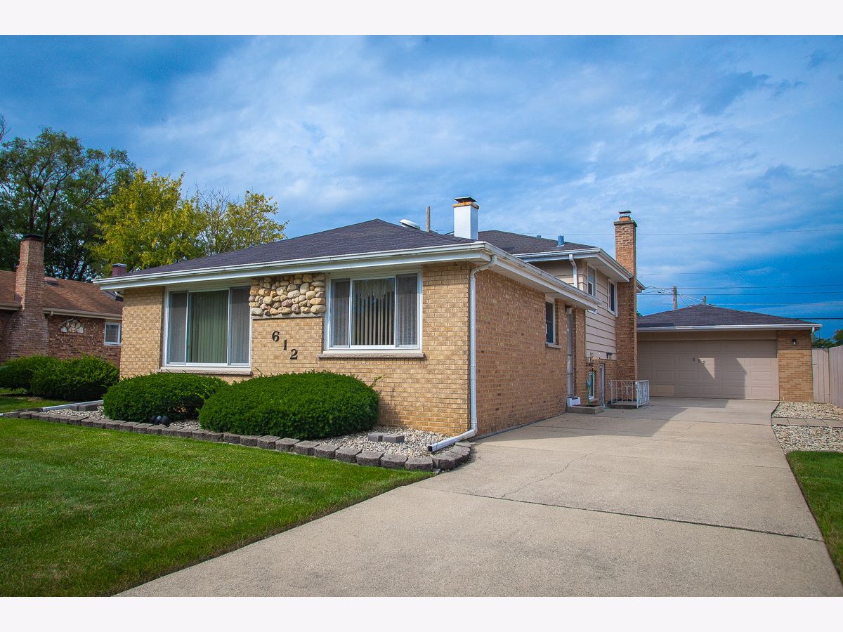  For Sale Addison Illinois, 612 Craig Place