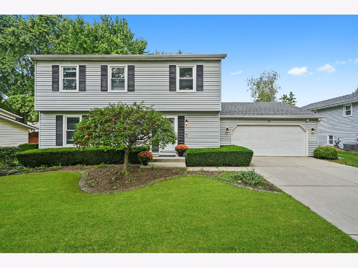 Homes & Condominiums For Sale Century Oaks West Elgin Illinois, 41 Lockman Circle