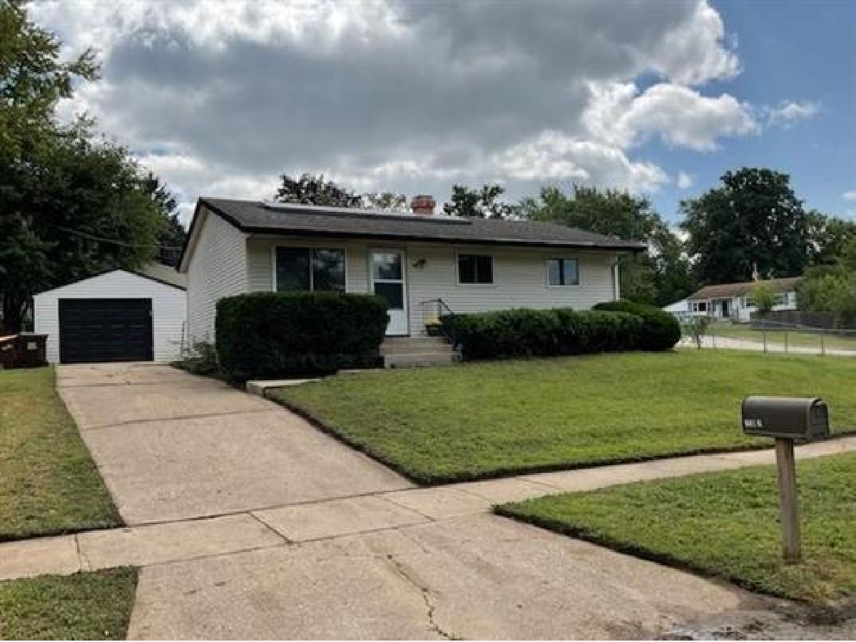  For Sale Rockford Illinois, 2213 Rexford Drive