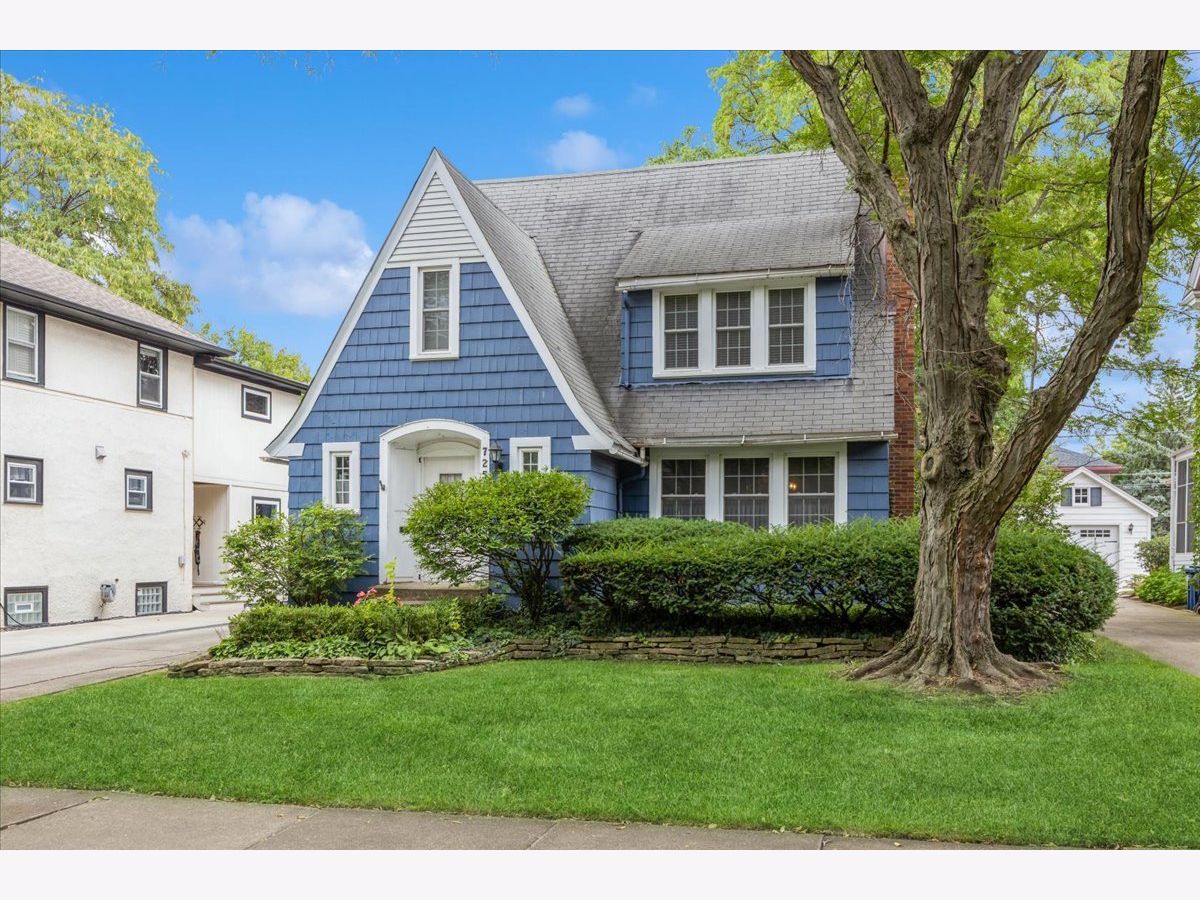  For Sale La Grange Park Illinois, 725 Catherine Avenue