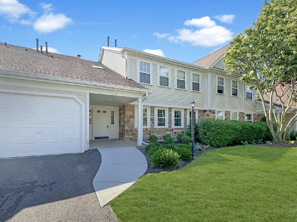 Townhomes & Condos Rented Towne Place West Schaumburg Illinois, 71 Larch