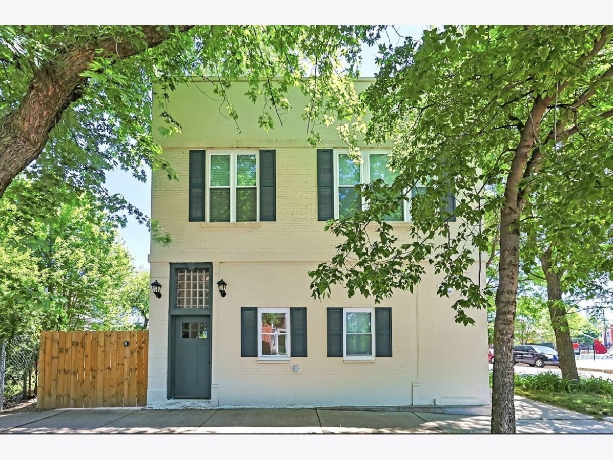  For Rent Chicago Illinois, 3001 Sawyer